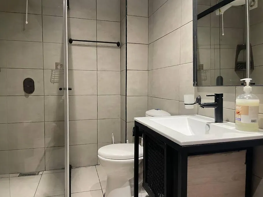 Descubre El Encanto Del Barrio Laureles Apartment Medellin